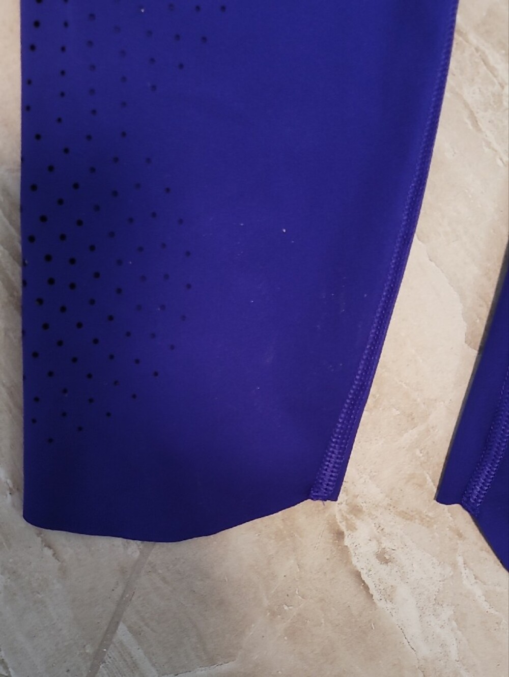 5 For $25 Athleta Legging - Picture 3 of 4